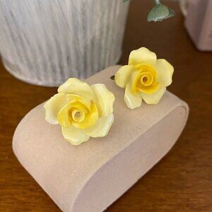 Vintage Denton Rose Earrings Yellow Screw Back